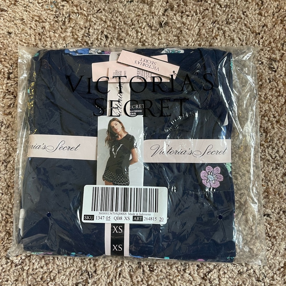 Victoria’s Secret pajama shorts set